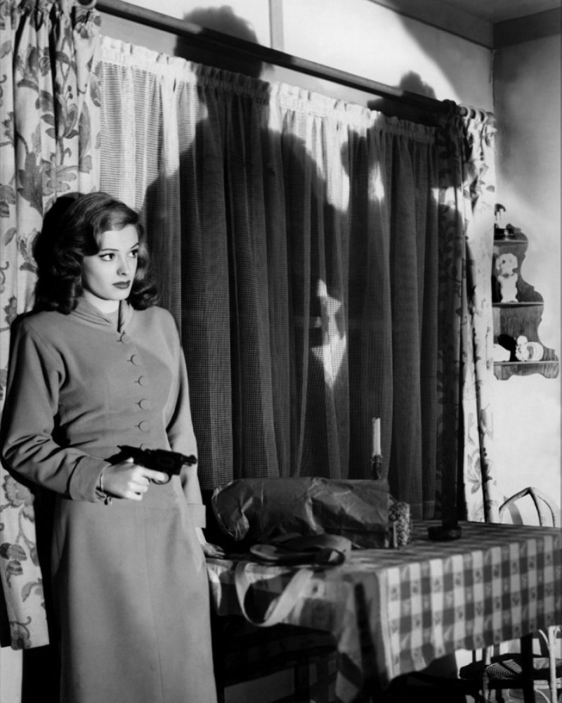 111 Jane Greer Out of the Past (1947)